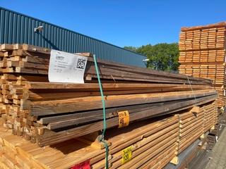 Ca. 385x Douglas Latten Fijnbezaagd, 25x45mm, lengte 400cm